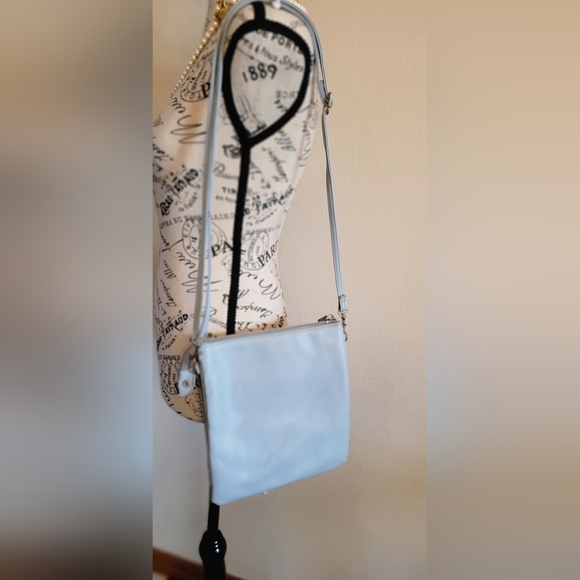 STONE MOUNTAIN ||  Blue-Gray Multi Pocket  Compartment Handbag  👜 - Picture 4 of 13